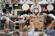 FEATURE - Deutsche Meisterschaft im Fingerhakeln