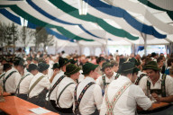 FEATURE - Deutsche Meisterschaft im Fingerhakeln