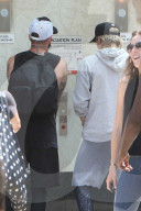 EXKLUSIV - David und Brooklyn Beckham sind mit Chloe Grace Moretz verabredet in Hollywood