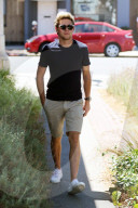 PEOPLE - Stylisch: Niall Horan spaziert durch Hollywood
