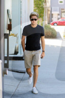 PEOPLE - Stylisch: Niall Horan spaziert durch Hollywood