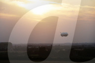 NEWS - Cardington: Riesen-Luftschif "Airlander 10" hebt ab zum Jungfernflug