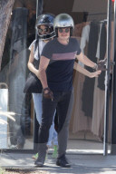PEOPLE - Josh Hutcherson und Freundin Claudia shoppen am Melrose