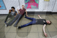 NEWS - Londoner U-Bahn Bahnfahren rund um die Uhr