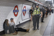 NEWS - Londoner U-Bahn Bahnfahren rund um die Uhr