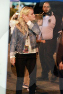 PEOPLE - Moretz, Damon und Witherspoon besuchen das Coldplay Konzert in Los Angeles