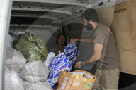 NEWS - Gratis-Essen für Flüchtlinge im Dschungelcamp in Calais