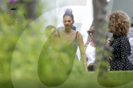 PEOPLE - Alesha Dixon steht in Ibiza für X Factor vor der Linse