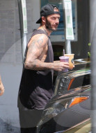 PEOPLE - David Beckham braucht seinen morgendlichen Kaffee