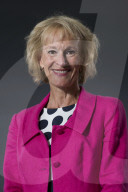 PORTRAIT - Sue Lawrence