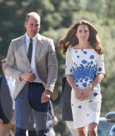 PEOPLE - Kate und William zu Besuch in Luton