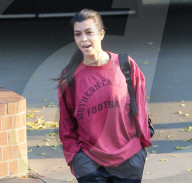PEOPLE - Scott Disick und Kourtney Kardashian mit den Kids in Calabasas unterwegs
