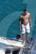 PEOPLE - Mario Balotelli macht mit Tochter Pia Ferien in Capri