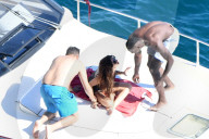 PEOPLE - Mario Balotelli macht mit Tochter Pia Ferien in Capri