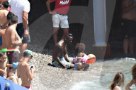 PEOPLE - Mario Balotelli macht mit Tochter Pia Ferien in Capri