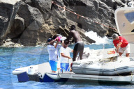 PEOPLE - Mario Balotelli macht mit Tochter Pia Ferien in Capri