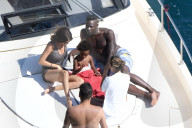 PEOPLE - Mario Balotelli macht mit Tochter Pia Ferien in Capri