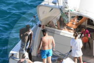 PEOPLE - Mario Balotelli macht mit Tochter Pia Ferien in Capri