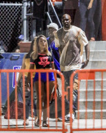 EXKLUSIV - Lamar Odom hat sichtlich Spass im Stripclub
