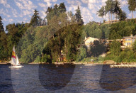 Celebrity Homes: Bill Gates' House