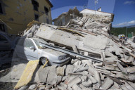 NEWS - Erdbeben in Amatrice: Aufräumarbeiten