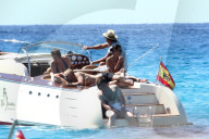 EXKLUSIV - Jade Jagger beim Sonnenbaden in Formentera