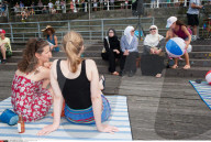 NEWS - Strand-Party für Burkinis in Antwerp