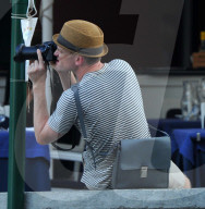 PEOPLE - Neil Patrick Harris geniesst Ferien mit seiner Familie in Portofino