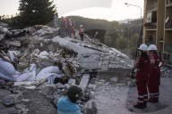 NEWS - Erdbeben in Italien: Aufräumarbeiten und Hilfeleistungen