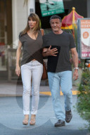 PEOPLE - Sylvester Stallone amüsiert sich bestens mit seiner Ehefrau Jennifer Flavin