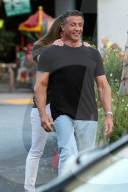 PEOPLE - Sylvester Stallone amüsiert sich bestens mit seiner Ehefrau Jennifer Flavin