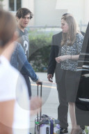 PEOPLE - Chelsea Clinton kommt auf den Hamptons an