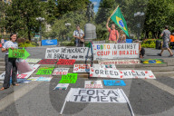 NEWS - Brasilianer unterstützt Dilma Rousseff während ihres Besuchs  in New York 