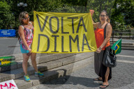 NEWS - Brasilianer unterstützt Dilma Rousseff während ihres Besuchs  in New York 