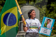 NEWS - Brasilianer unterstützt Dilma Rousseff während ihres Besuchs  in New York 