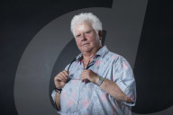 PORTRAIT -  Val McDermid 
