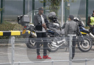 EXKLUSIV - Usain Bolt nimmt Fahrstunden zum Tšff fahren