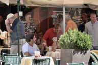 PEOPLE - Gute Stimmung bei Elton John in Portofino