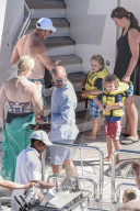 PEOPLE - Neil Patrick Harris geniesst mit seiner Familie die Ferien in Portofino