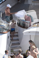 PEOPLE - Neil Patrick Harris geniesst mit seiner Familie die Ferien in Portofino