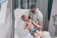 PEOPLE - Neil Patrick Harris geniesst mit seiner Familie die Ferien in Portofino