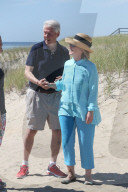 NEWS - Kleine Sommerfrische: Hillary und Bill Clinton in den Hamptons