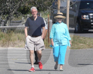 NEWS - Kleine Sommerfrische: Hillary und Bill Clinton in den Hamptons