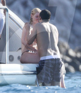 PEOPLE - French Montana und Iggy Azalea geniessen das Meer vor Cabo 