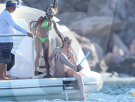 PEOPLE - French Montana und Iggy Azalea geniessen das Meer vor Cabo 