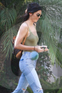 PEOPLE - Kendall Jenner auf dem Weg zu einem Freund in Hollywood