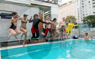NEWS - Wien: Aktion "Schwimmen wie es uns gefällt" gegen Burikini-Verbot