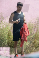 PEOPLE - Joe Jonas verlässt das Gym in Hollywood