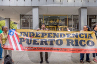 NEWS - New York: Puertoricaner demonstrieren gegen UBS
