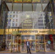 NY:8 Immigration activists arrested at Trump Tower